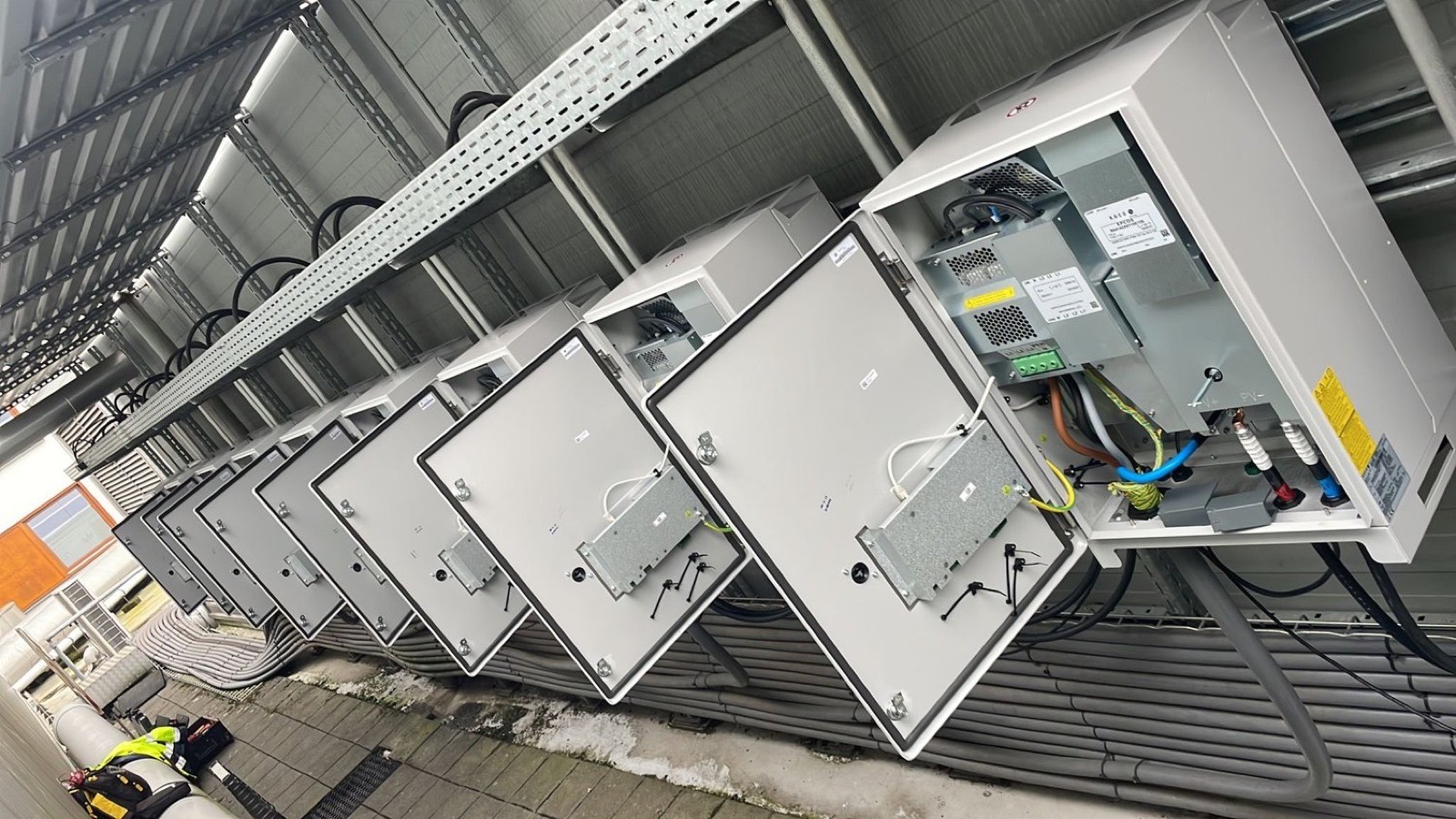 Snow World Landgraaf inverter replacement repowering
